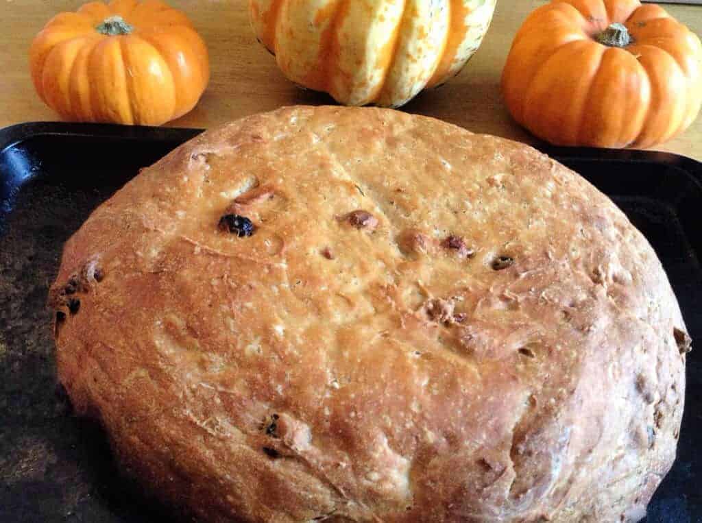 Slow Cooker Pumpkin Apple Bread