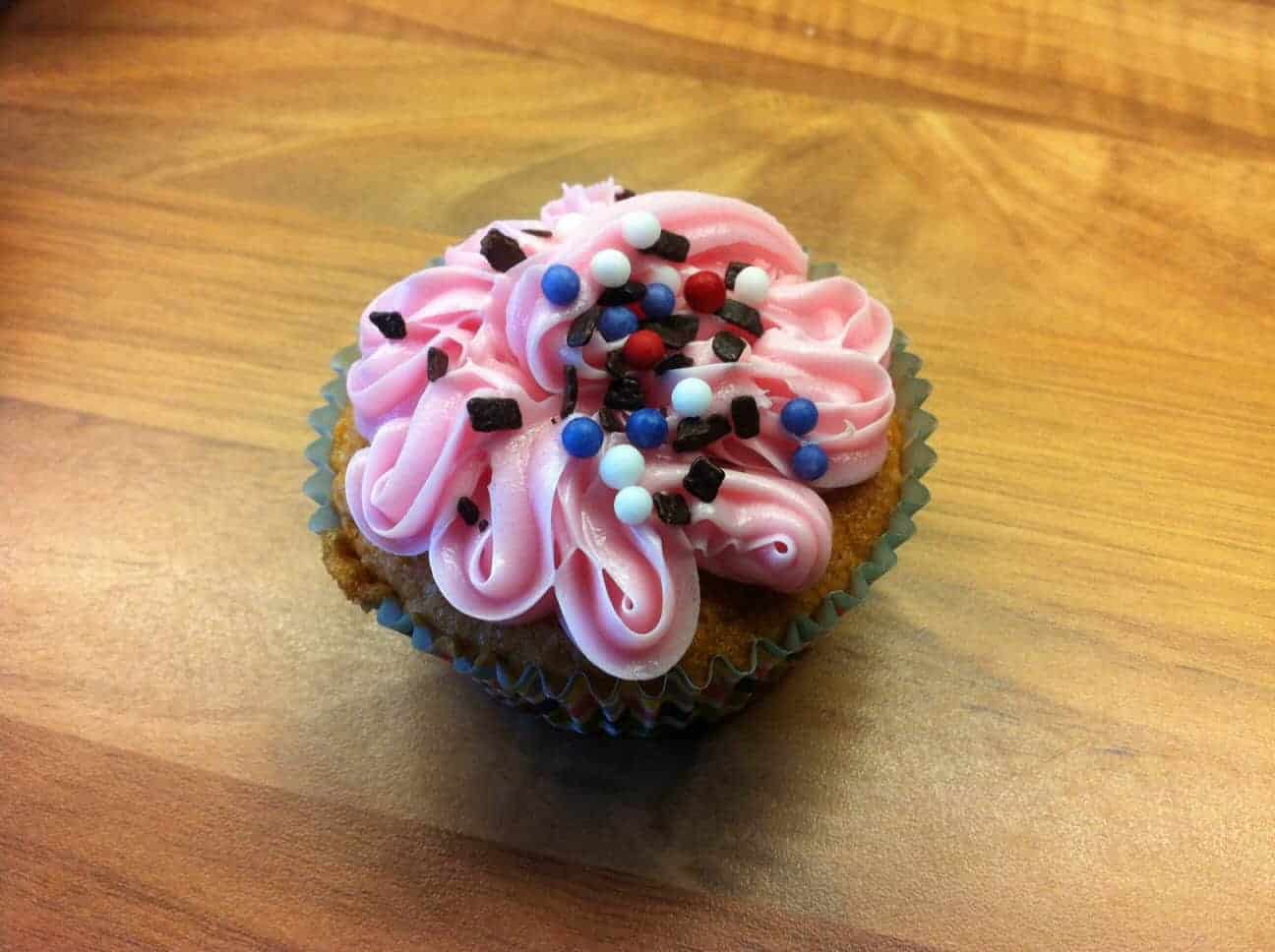 pink fairy cakes