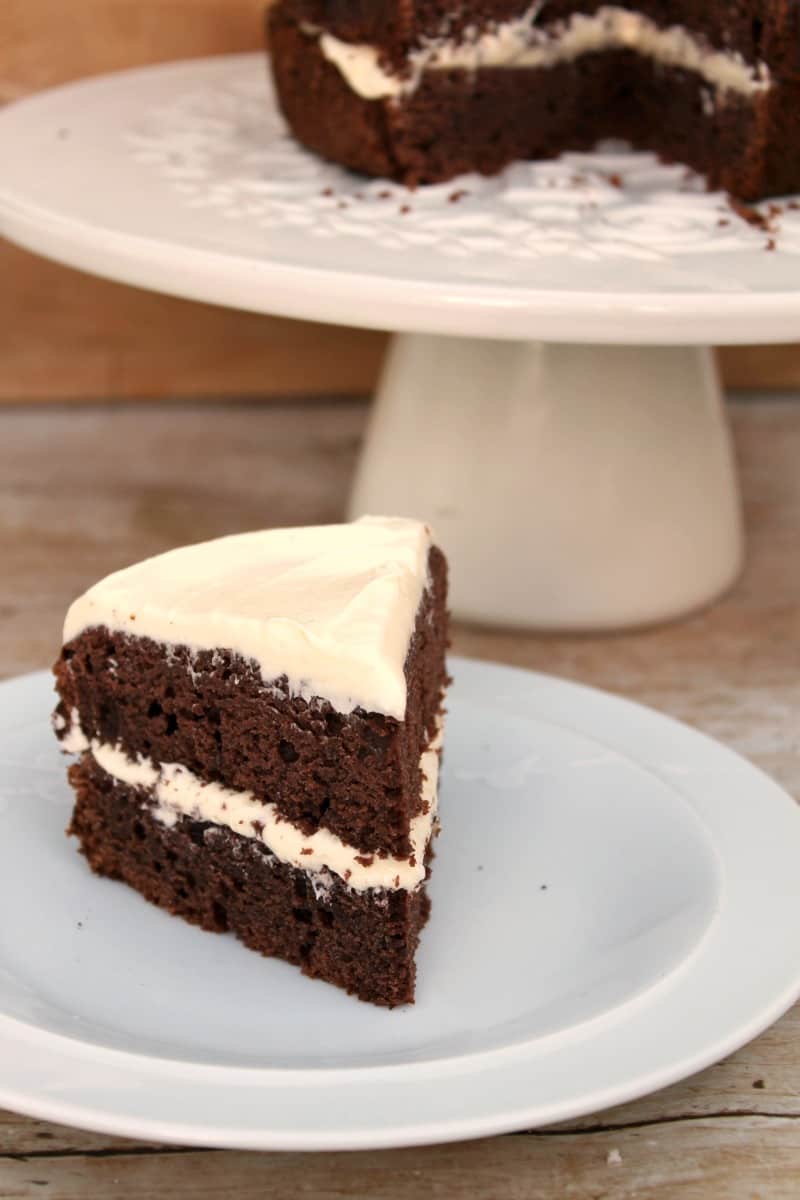 Slow Cooker Red Velvet Cake