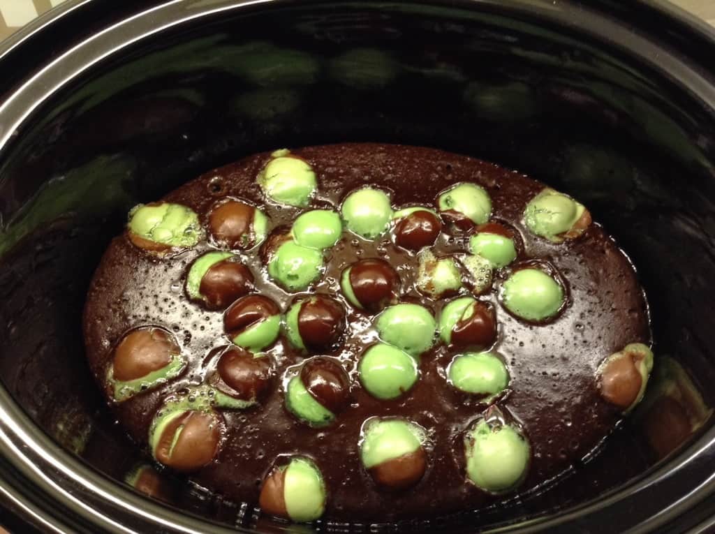 Slow cooker mint aero bubble cake