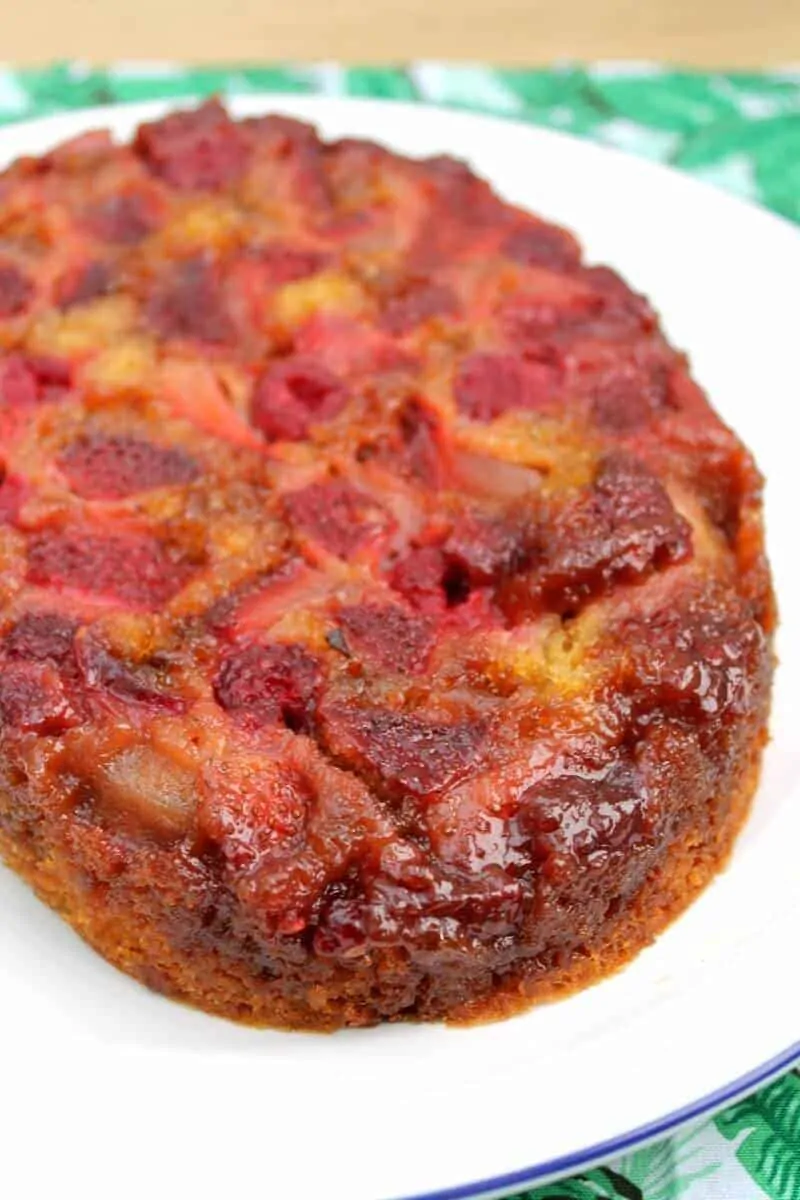 Make a cake in a slow cooker - a berry upside down cake made in an oval slow cooker