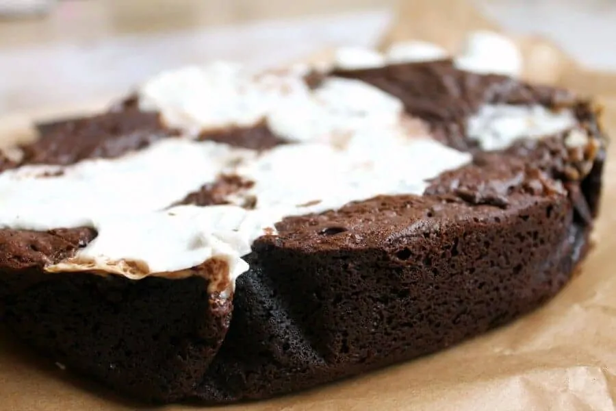 Slow cooker marshmallow brownies