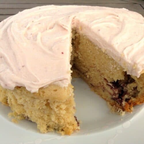 Slow cooker lemon and blackberry cake