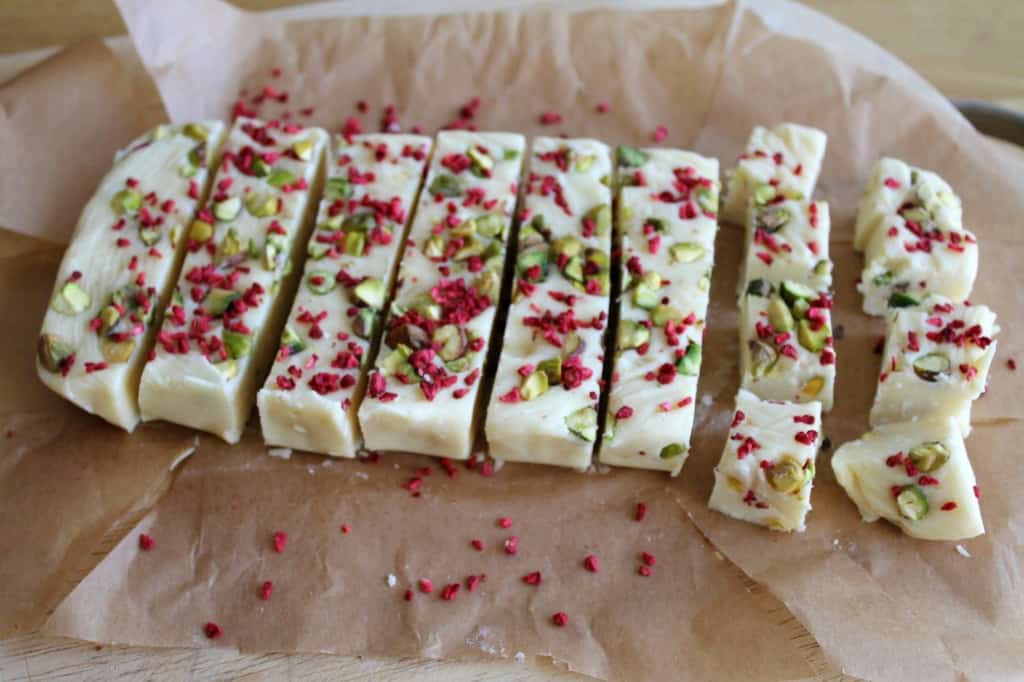 Slow Cooker White Chocolate Fudge with Pistachio and Raspberry