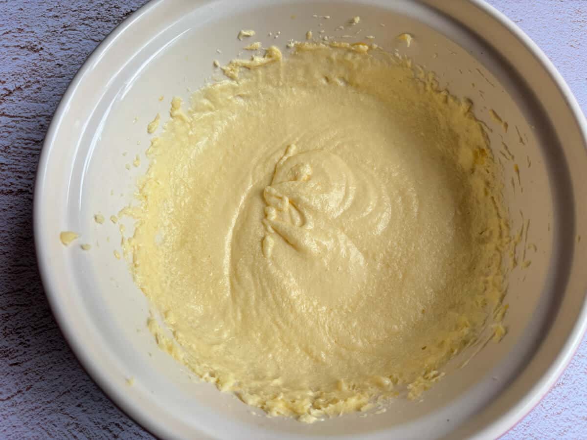 Cake mixture with eggs added and beaten in.