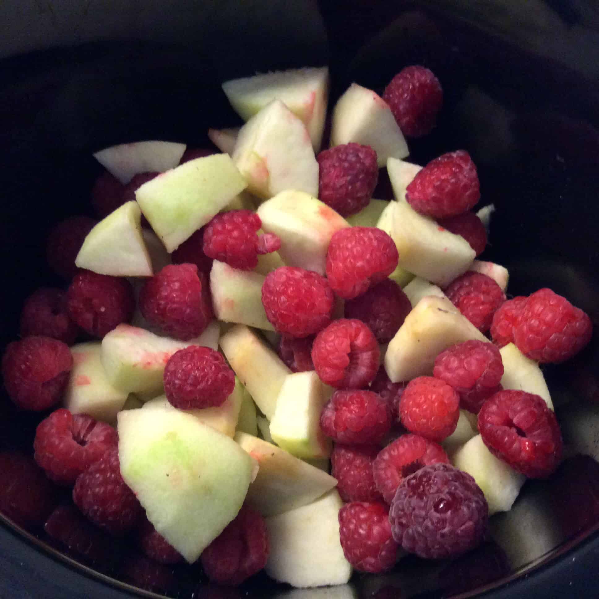Fruit filling in the slow cooker