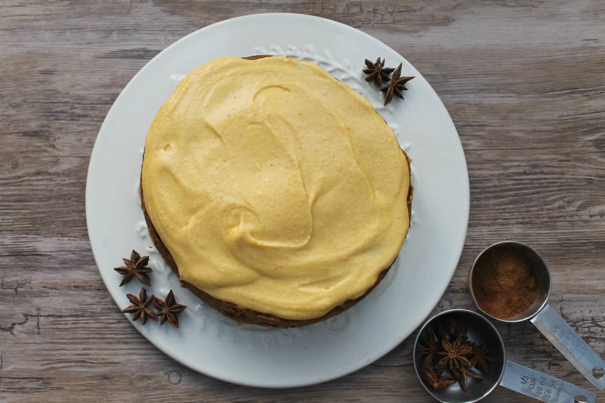 Slow Cooker Spiced Pumpkin Cake