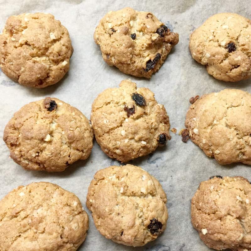 Oat and Raisin Cookies