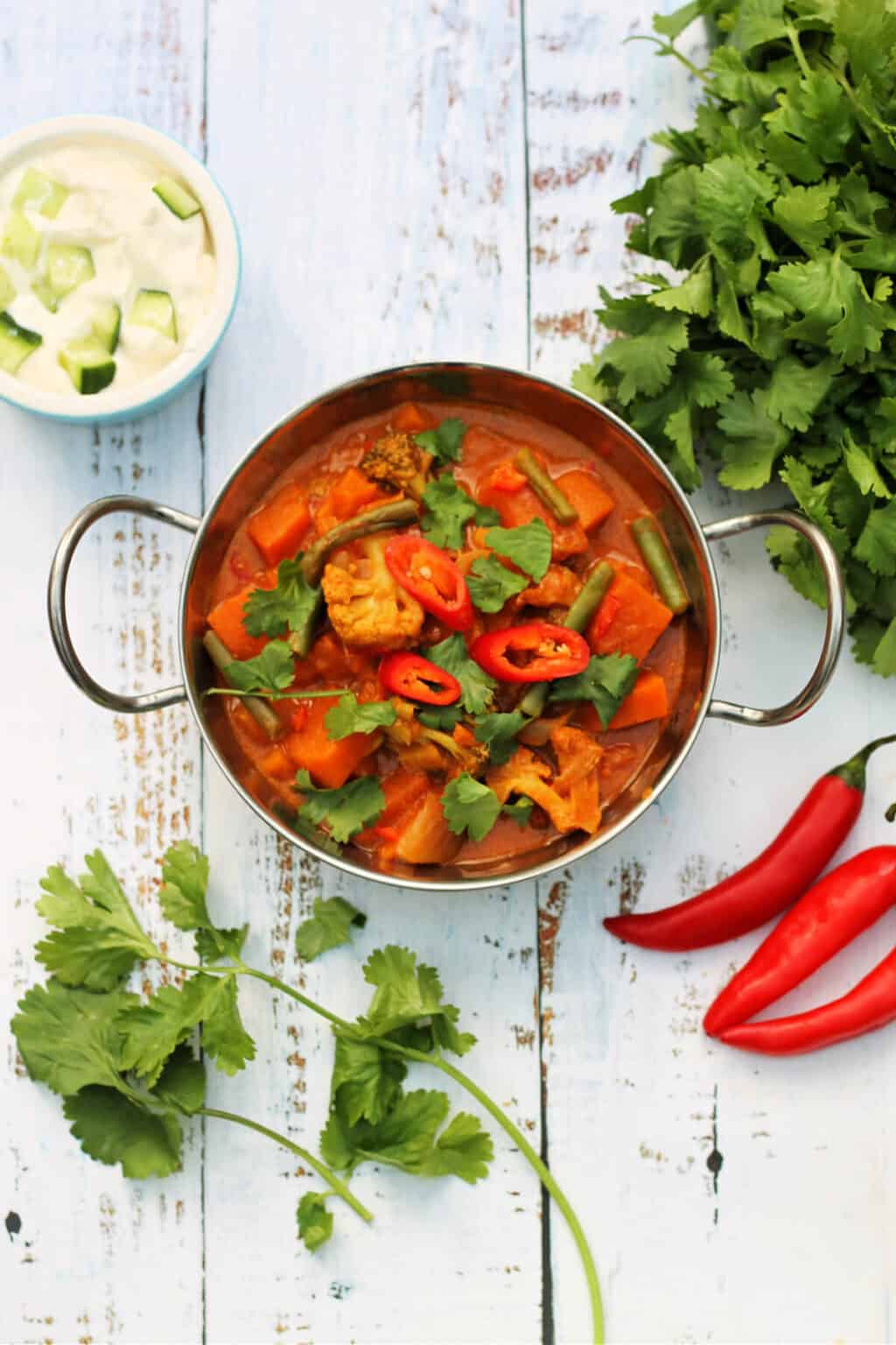 Slow Cooker Vegetable Curry - BakingQueen74