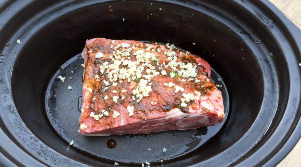 slow cooker lamb with cumin, garlic, lemon and lime