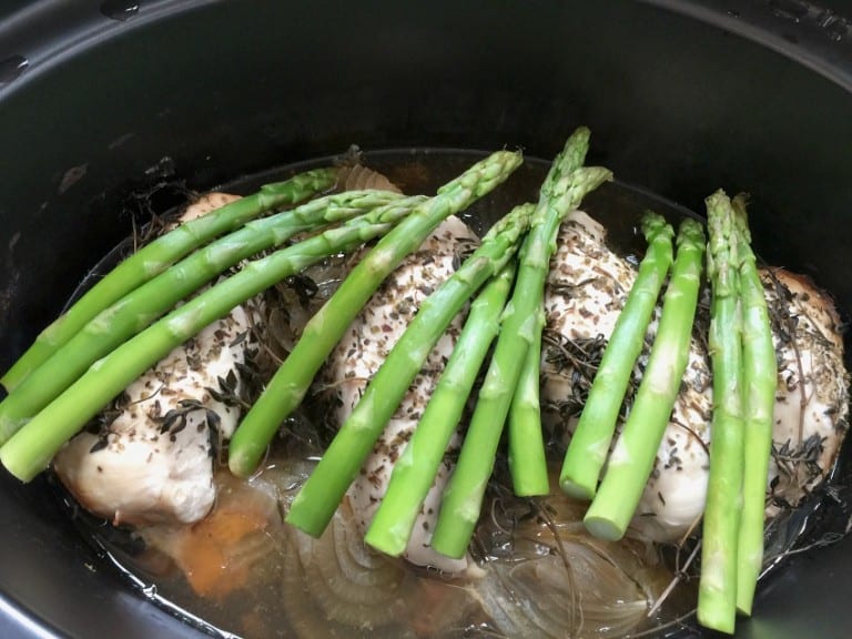 Slow Cooker Lemon Chicken with Asparagus BakingQueen74