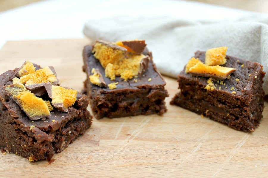 Slow Cooker Crunchie Brownies