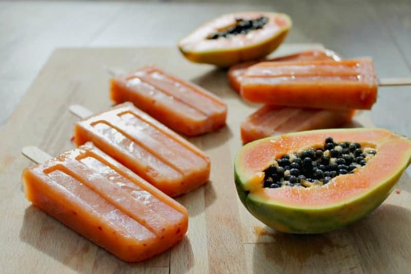 Papaya and apple ice lollies - perfect for summer and made purely of fresh fruit!