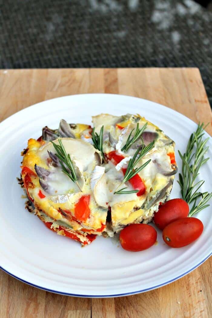 Slow Cooker Frittata with Goats Cheese and Red Onion - BakingQueen74