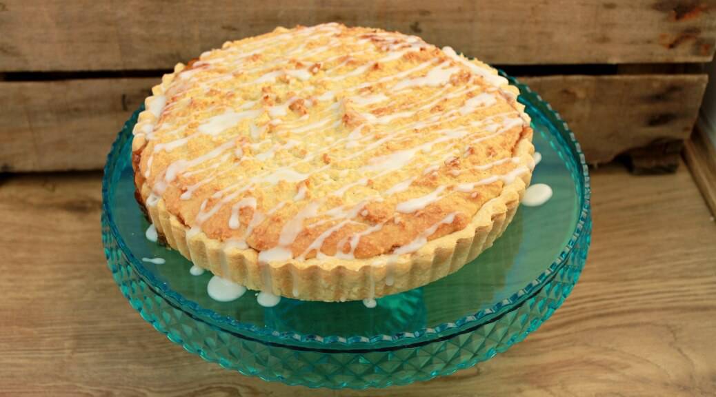 Plum Bakewell Tart – A Traditional British Bake!