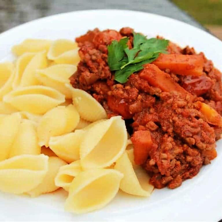 Family Slow Cooker Recipes That Kids Love - BakingQueen74