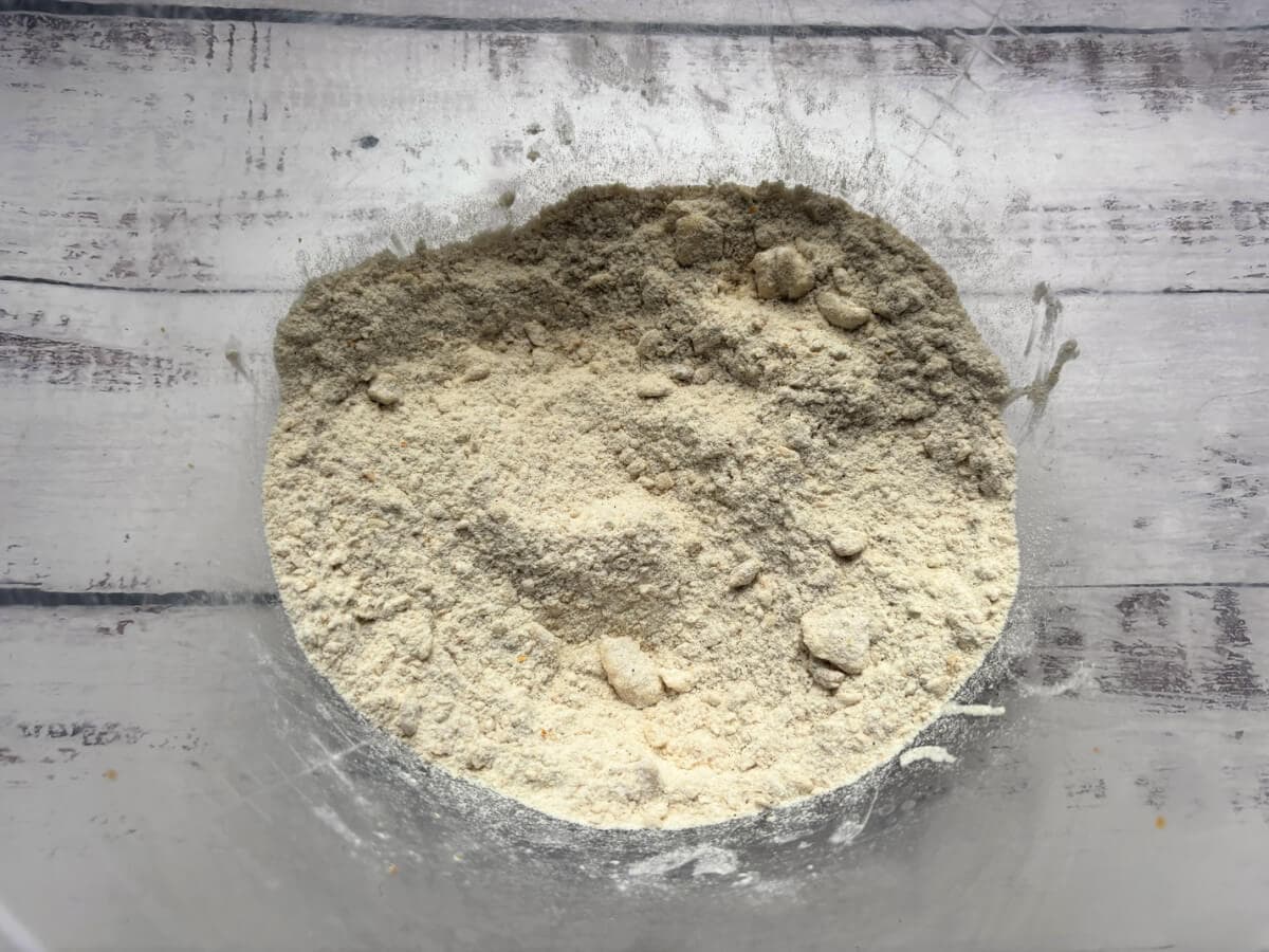 Flour/butter mixture in a bowl.