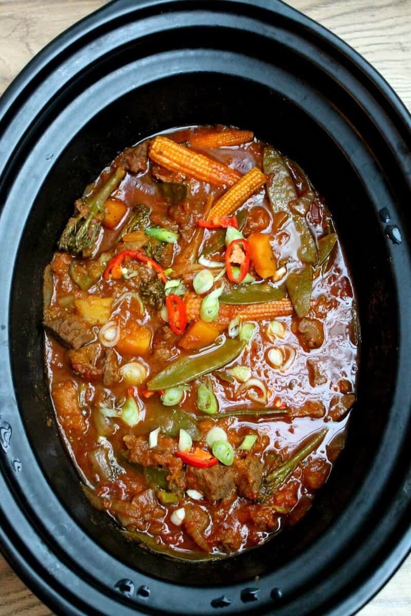 Slow Cooker Coconut Beef Curry - BakingQueen74