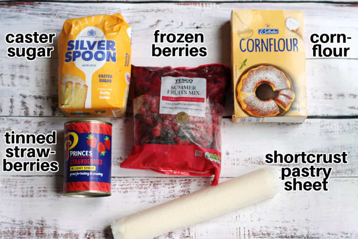 Ingredients for slow cooker berry pie, with labels.