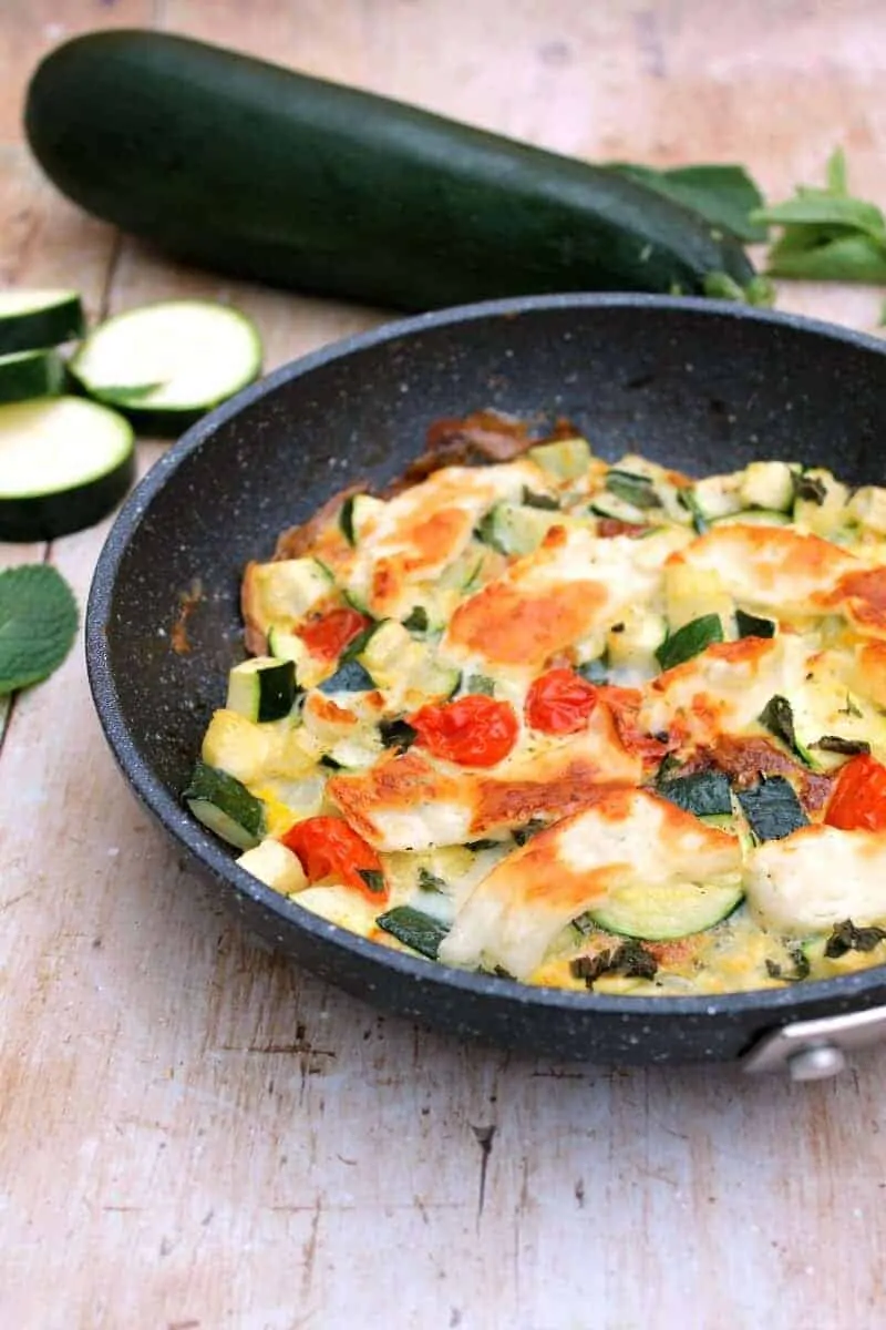 Courgette frittata with mint and halloumi