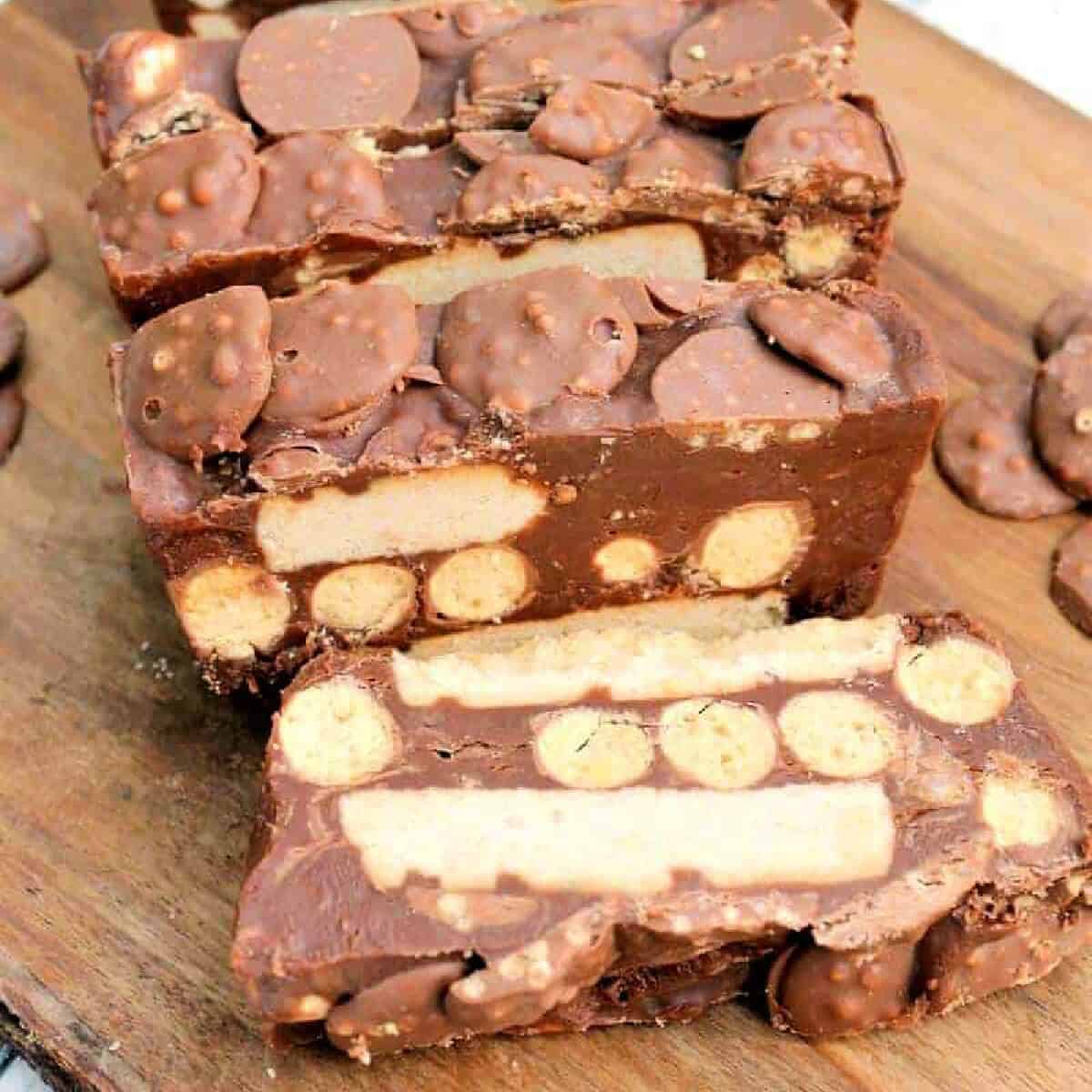Maltesers Slice (No Bake) - The Cooking Collective