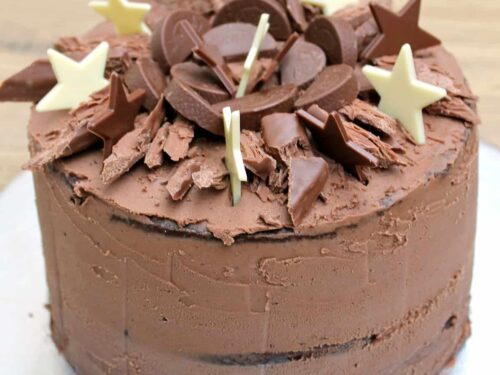 Chocolate Birthday Cake - Bakisto.pk Lahore - Free Delivery