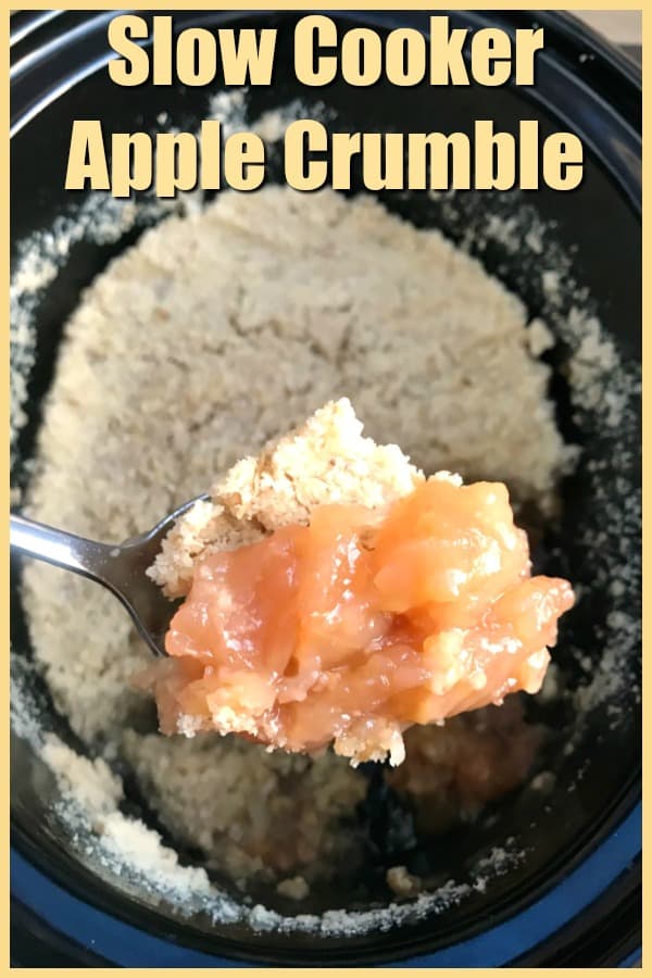 Slow Cooker Apple Crumble BakingQueen74