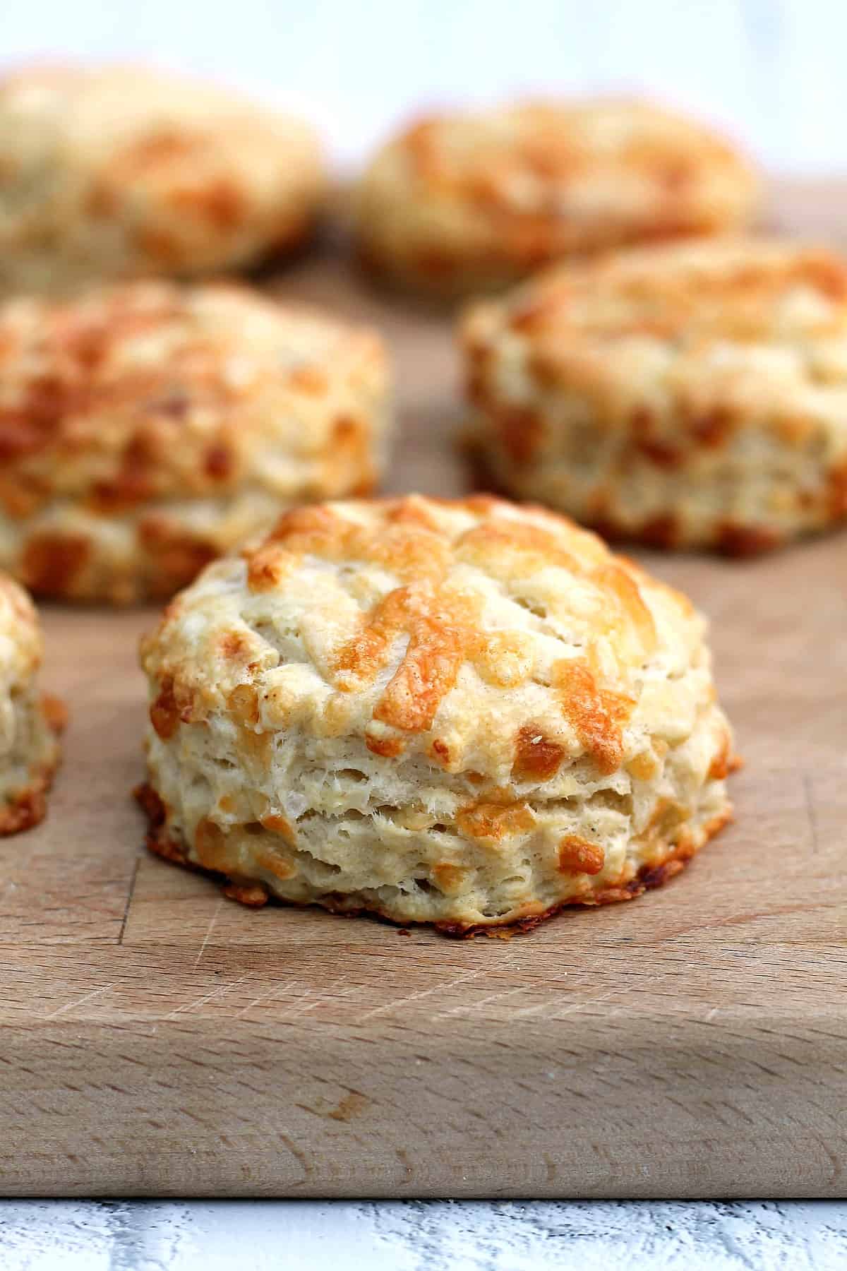 Easy Cheese Scones - Bakingqueen74