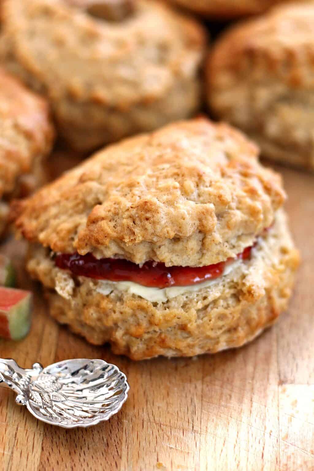 Rhubarb Scones - BakingQueen74