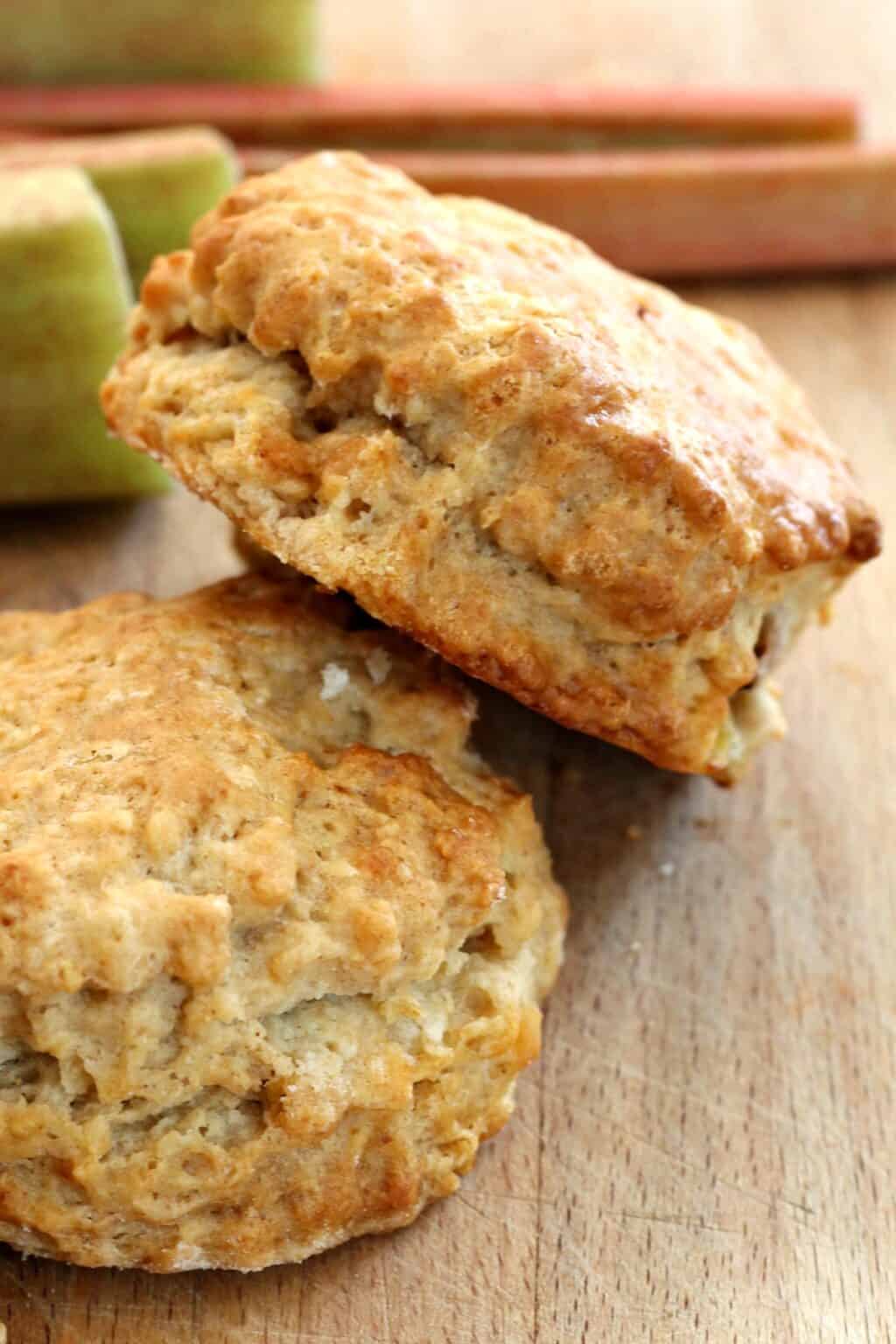 Rhubarb Scones BakingQueen74   Rhubarb Scones 4 1024x1536 