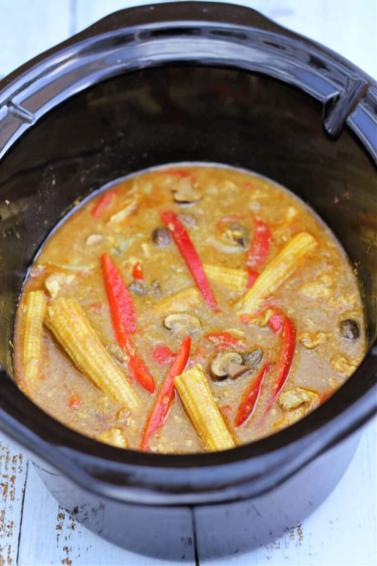 Slow Cooker Chinese Chicken Curry - BakingQueen74