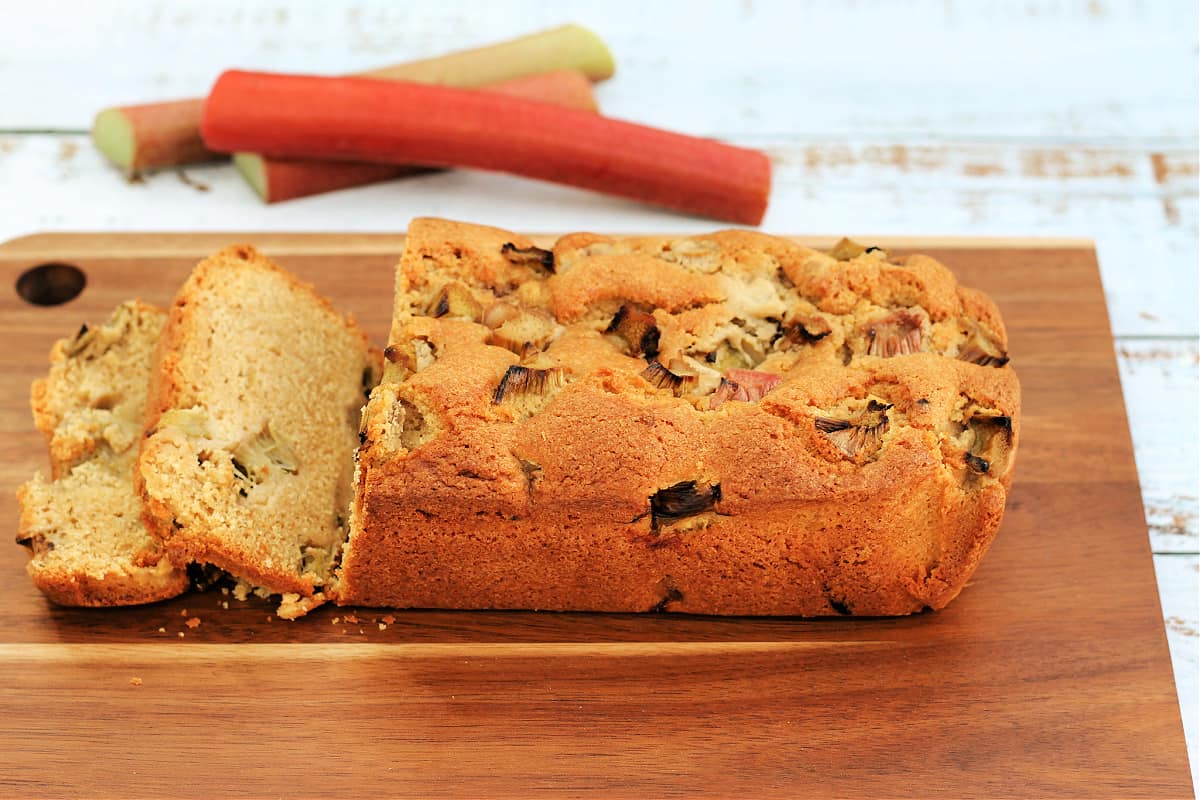 — Rhubarb Loaf Cake