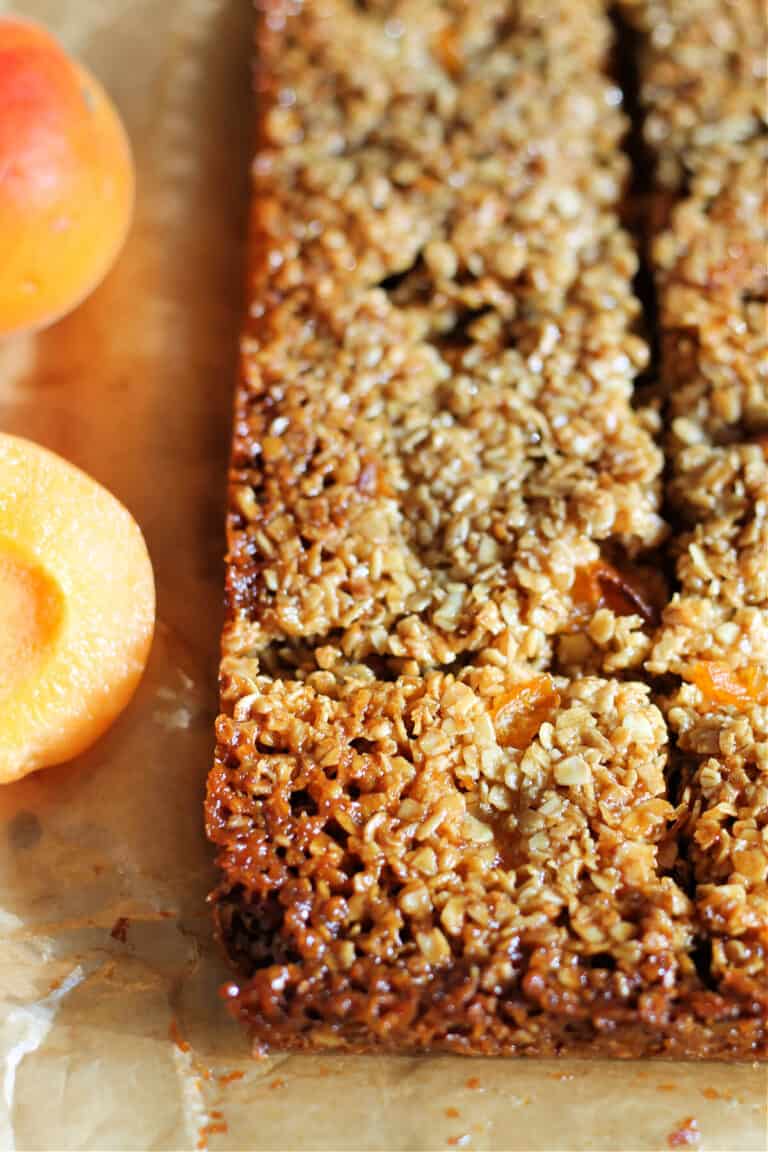 Apricot Flapjacks BakingQueen74