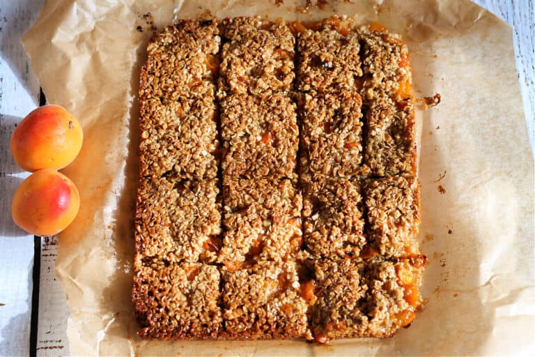 Apricot Flapjacks BakingQueen74
