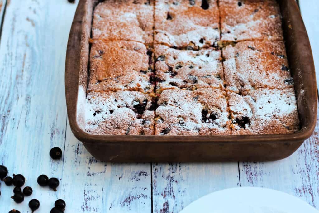 Easy Blackcurrant Traybake BakingQueen74