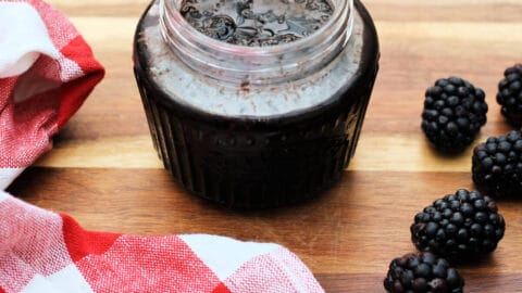 slow-cooker-blackberry-jam-2-